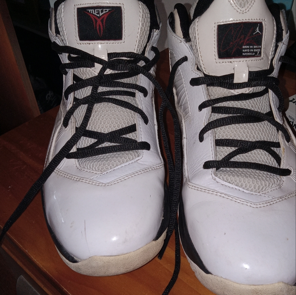 Jordan Melo's model 7